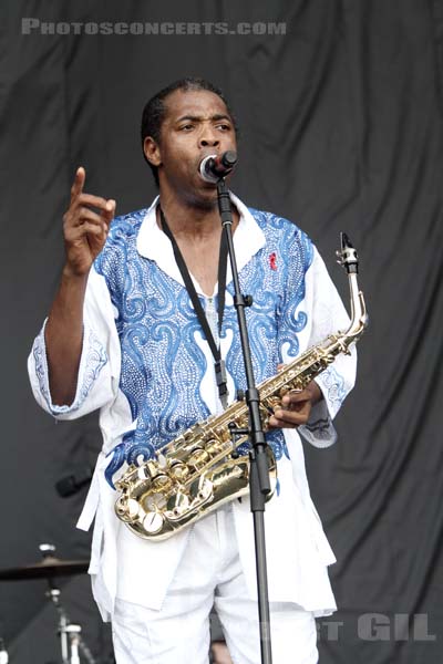 FEMI KUTI - 2010-06-27 - PARIS - Hippodrome de Longchamp - 